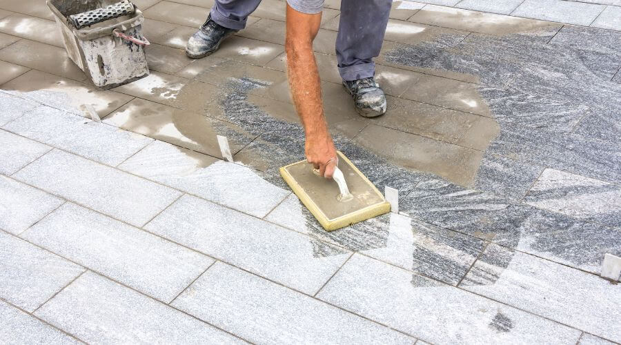 Professional gutter cleaning in Lamar, IN